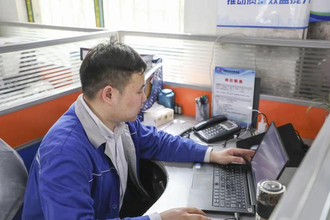 从“门外汉”到行业领军人！他用13年攻克航天防先进仪器腐难题